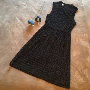 Maggy London - Shimmery Black Holiday Party Dress